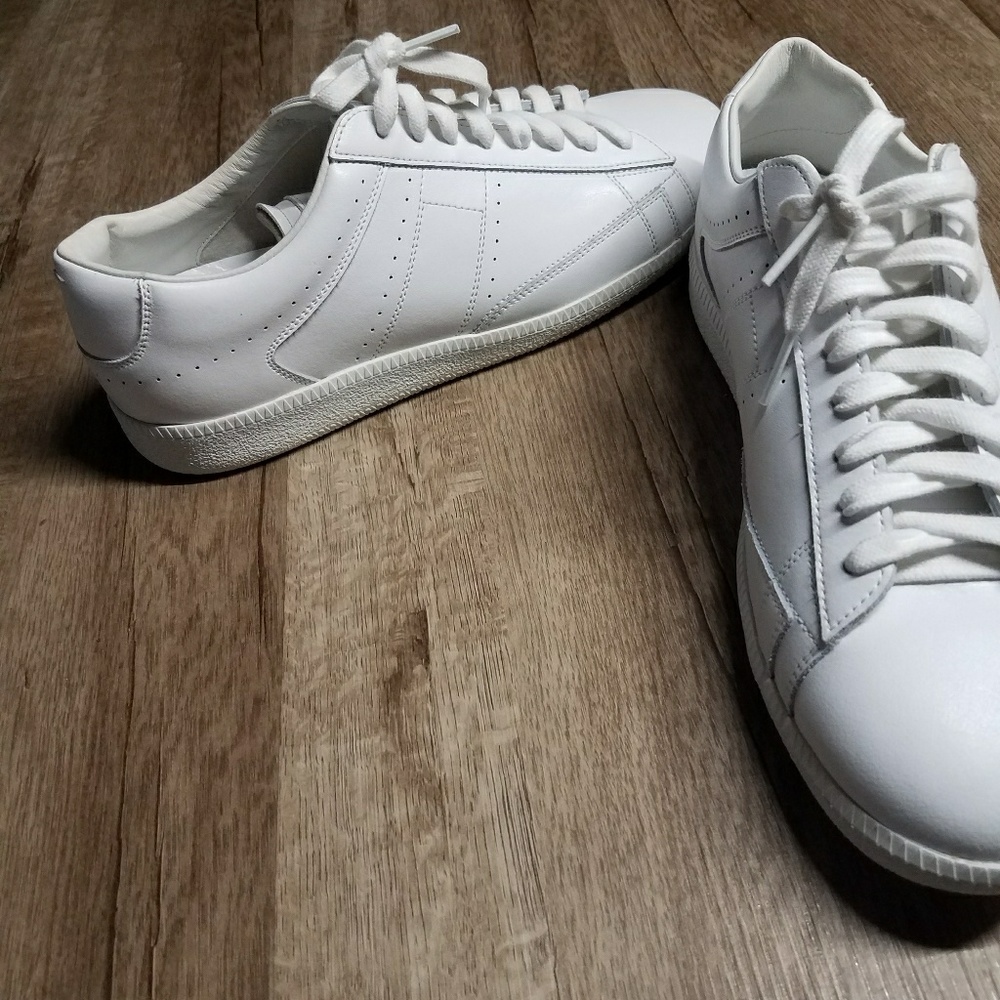 Maison Margiela White Sneaker - Picture 2 of 5